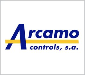 Pressure Tech Managing Director, Steve Yorke-Robinson, sign reseller agreement with Arcamo Controls, Spain